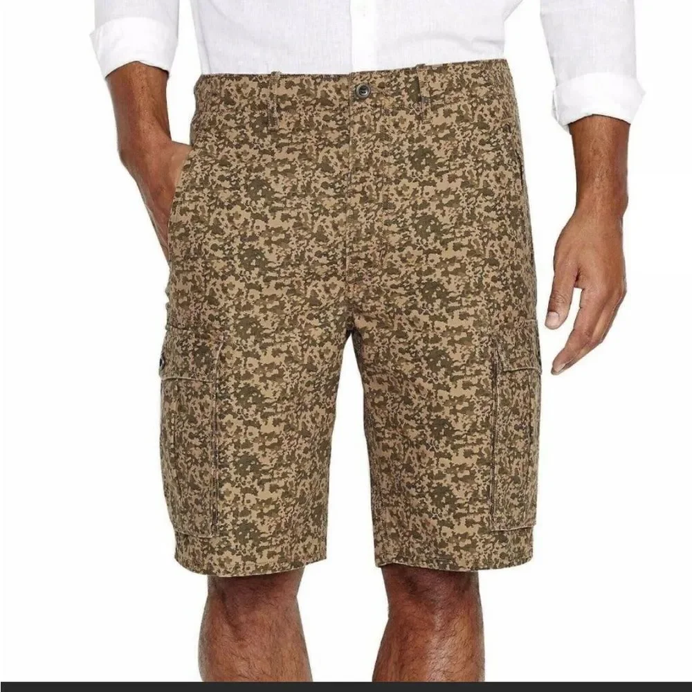 Levi's Digital Camo Cargo Shorts‎ Mens Size 30 Tactical Utility Outdoors Hunting